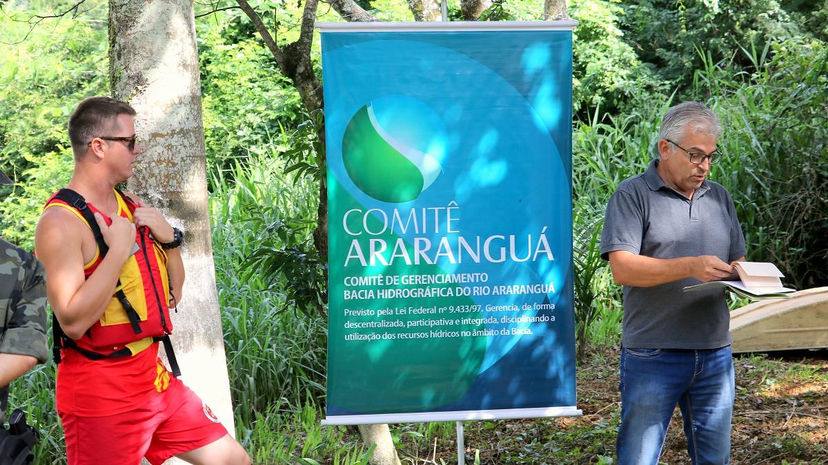 Passeio de barco encerra Semana da Água do Comitê Araranguá